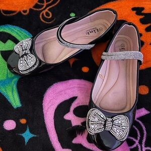 🖤✨little girls black patent rhinestone Maryjane flats✨🖤